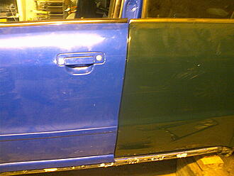 Click image for larger version

Name:	RS4_rear_door2.jpg
Views:	112
Size:	119,1 Kt
ID:	1962845